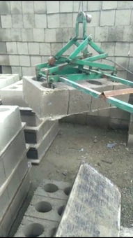 免燒磚堆垛機(jī)廠與建筑砌塊銷(xiāo)售 構(gòu)建綠色建材產(chǎn)業(yè)鏈的關(guān)鍵環(huán)節(jié)